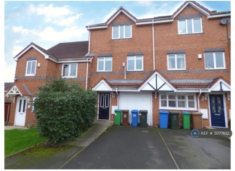 3 bedroom house in Martindale Crescent, Manchester, M24 (3 bed) (#3077622)