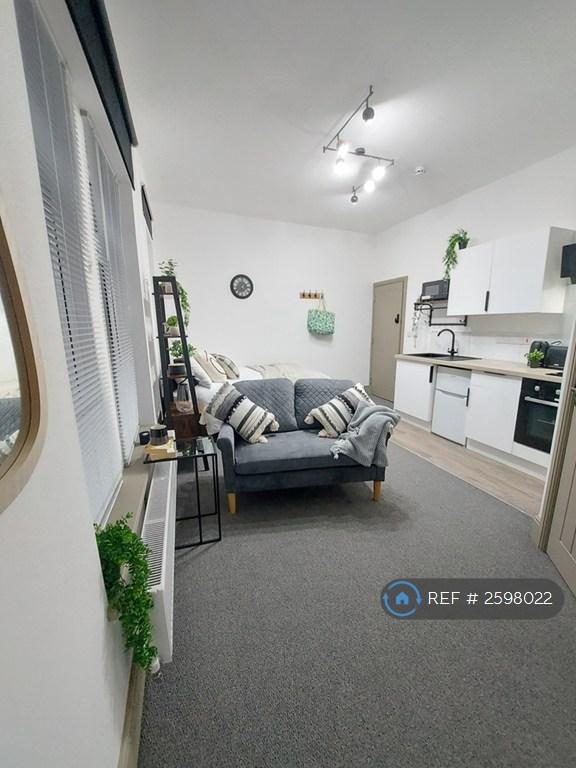 1 bedroom in Alvaston, Alvaston, Derby, DE24 (#2598022)