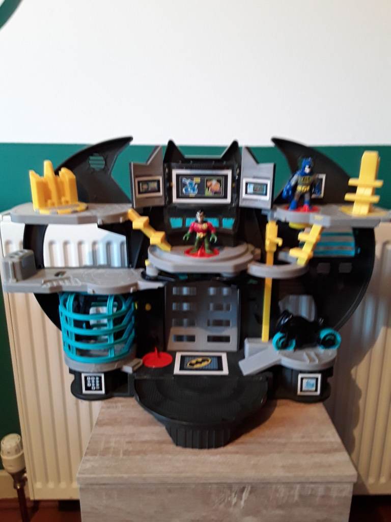 Imaginext Batcaves