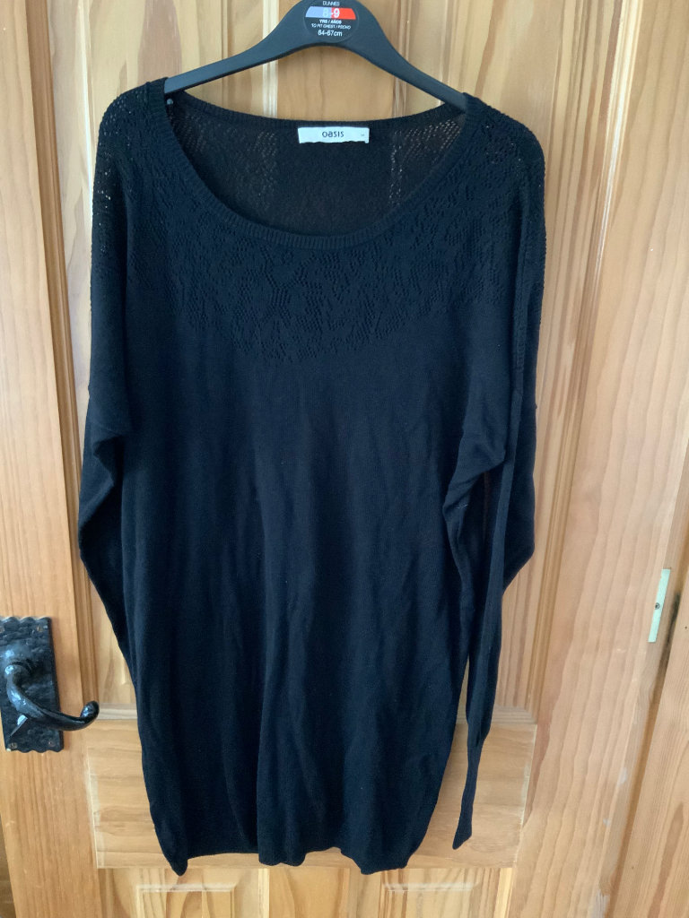 Oasis black jumper size M