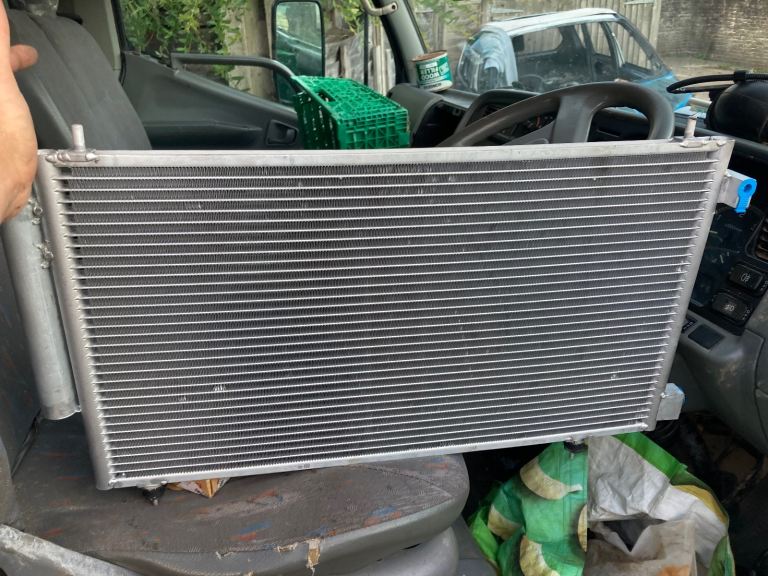 Air conditioner condenser/radiator
