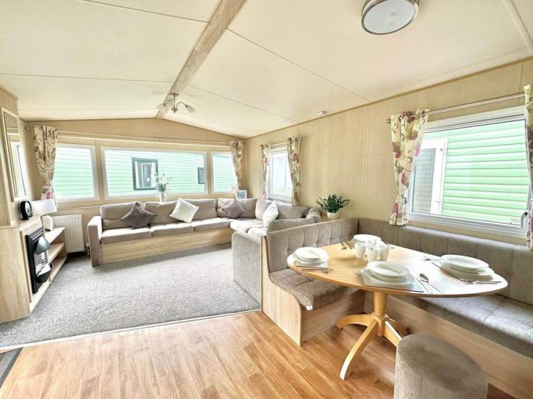 Own this caravan and use it for all year around - £3000 deposit