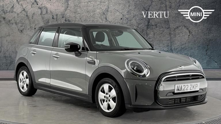 2022 MINI Hatch 1.5 Cooper Classic 5dr [Comfort Pack] Petrol Hatchback Hatchback Petrol Manual