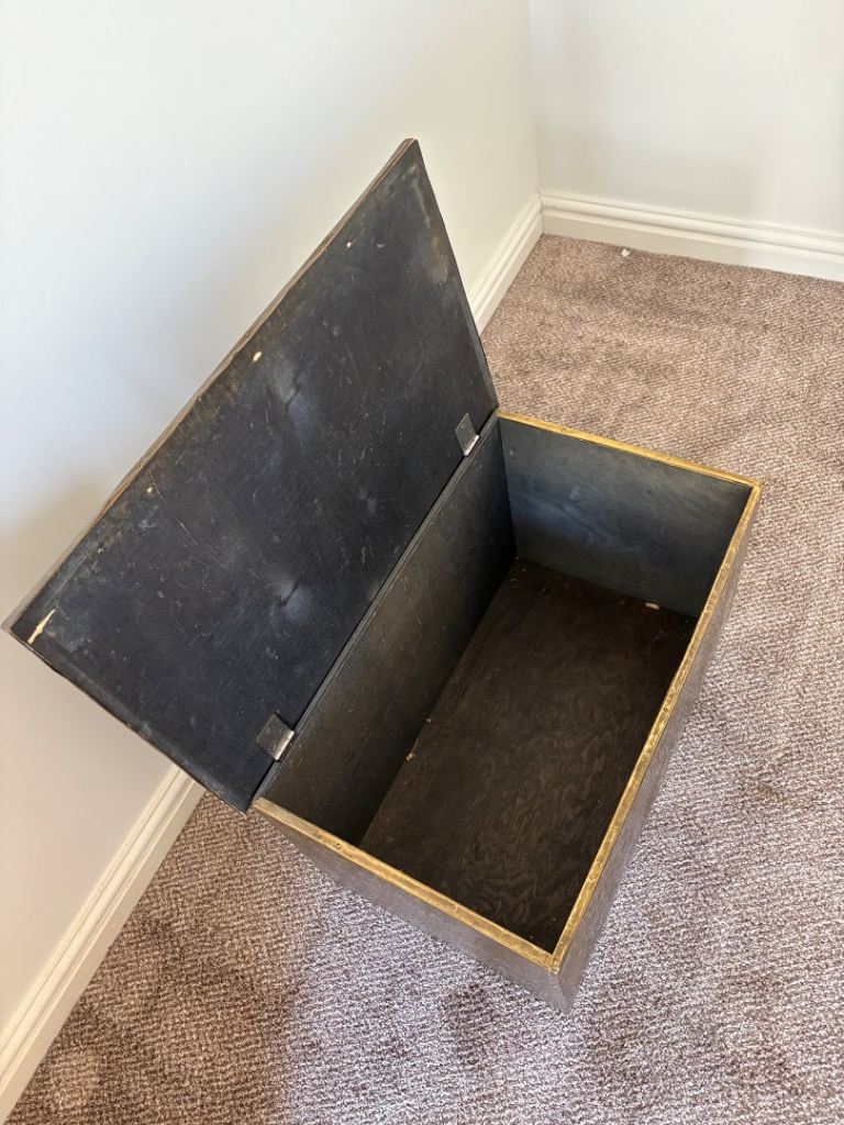Vintage Brass Chest / Storage Box - Embossed Design