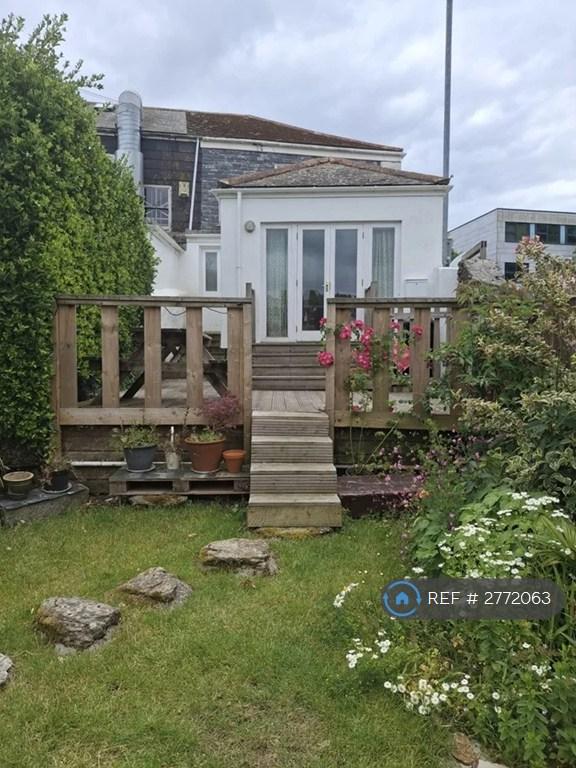 1 bedroom in Killigrew Street, Falmouth, TR11 (#2772063)
