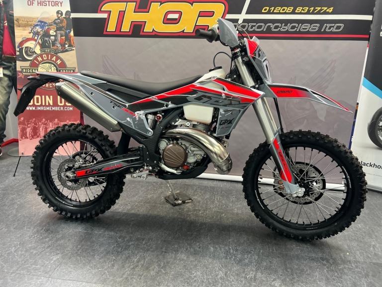 GPX TSE 300L 2026 2ST ENDURO/TRAIL BRAND NEW AWESOME VALUE TOP SPEC £5950 