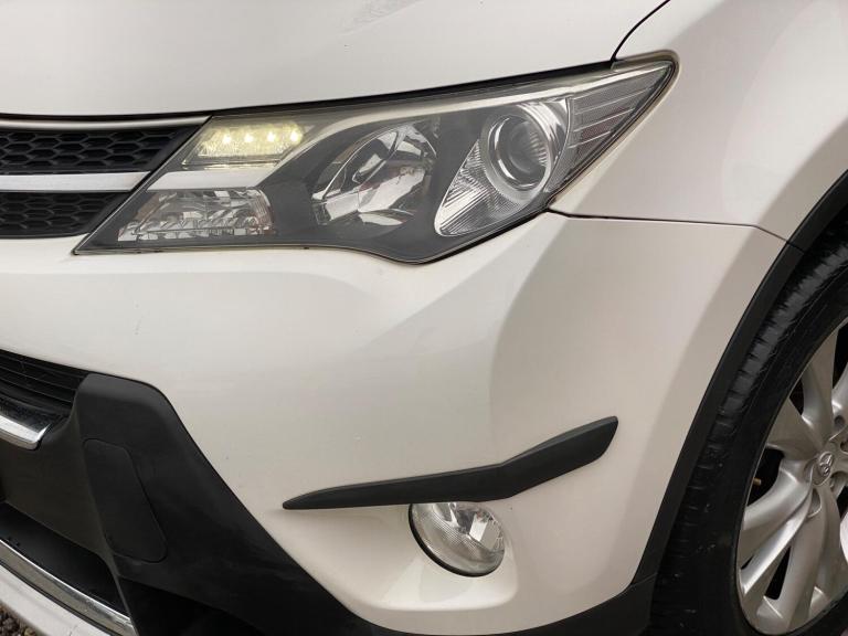 2013 Toyota RAV4 2.2 D-4D Invincible 4WD Euro 5 5dr ESTATE Diesel Manual