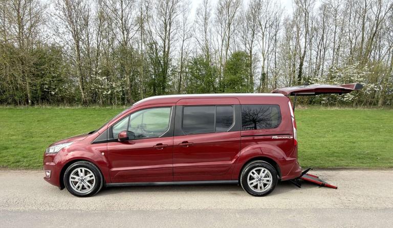2019 Ford Grand Tourneo Connect 1.5 Tdci Automatic 5 SEATS Wheelchair Accessible Vehicle WAV MPV ...