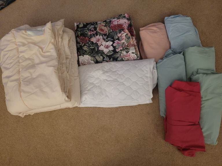 Single bed linen bundle