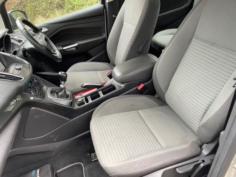 Ford, GRAND C-MAX, MPV, 60 k 7 seater 2018, Manual, 999 (cc), 5 doors