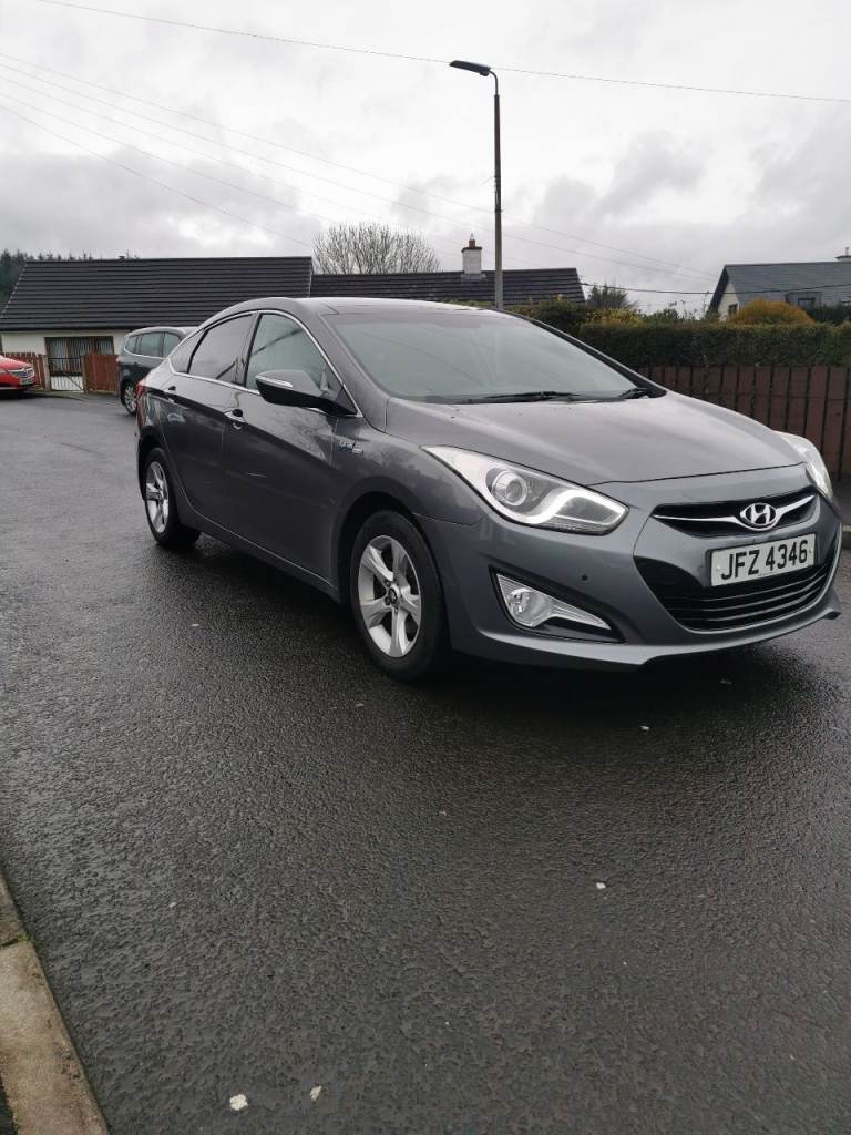 Hyundai i40 premium blue drive 