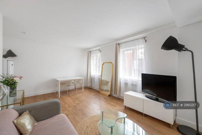 1 bedroom flat in Crawford Street, London, W1U (1 bed) (#2993217)
