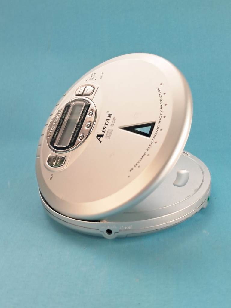 AISTAR Portable CD Player – Good Condition