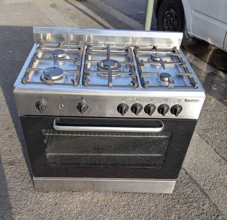 Oven Not Working But Condition Like New - Baumatic All Gas Cooker 900mm - RRP £645