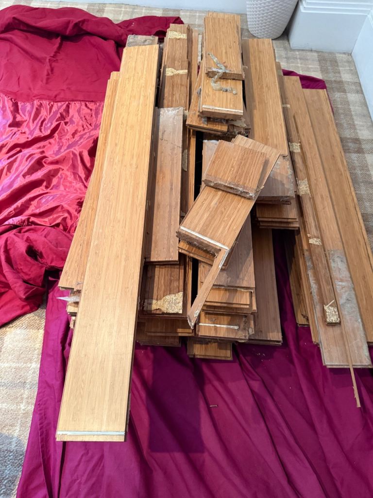 Bamboo wooden flooring 