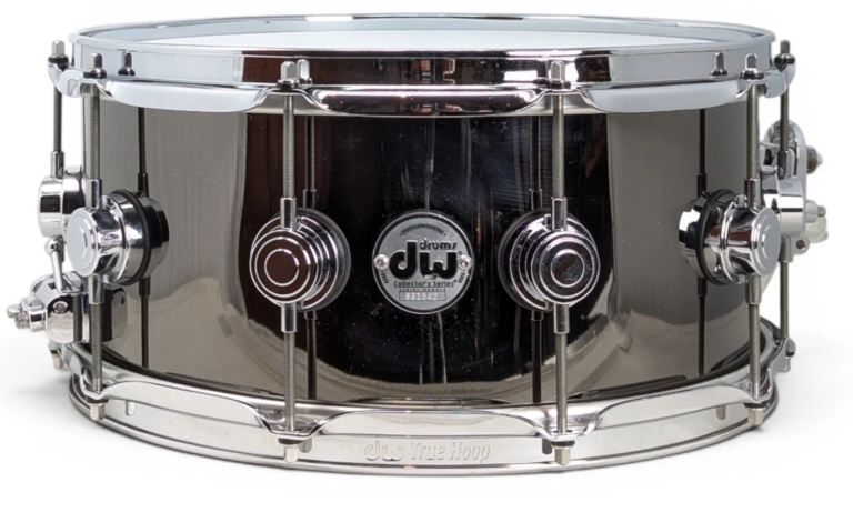 DW drums snare drum