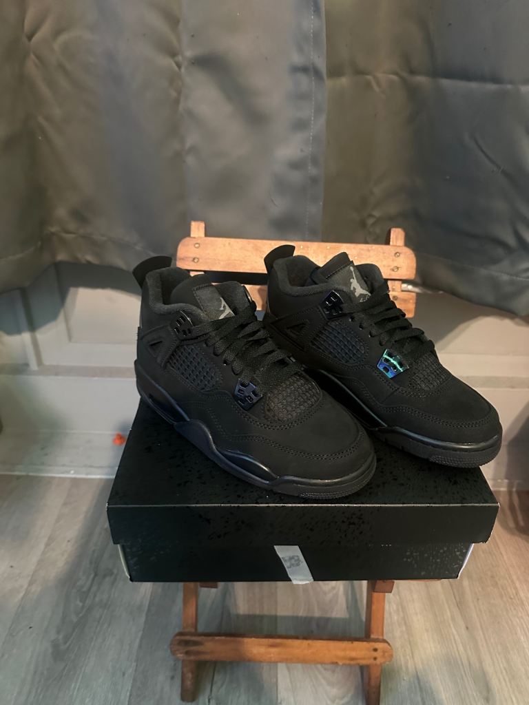 Jordan 4 black cat size 4