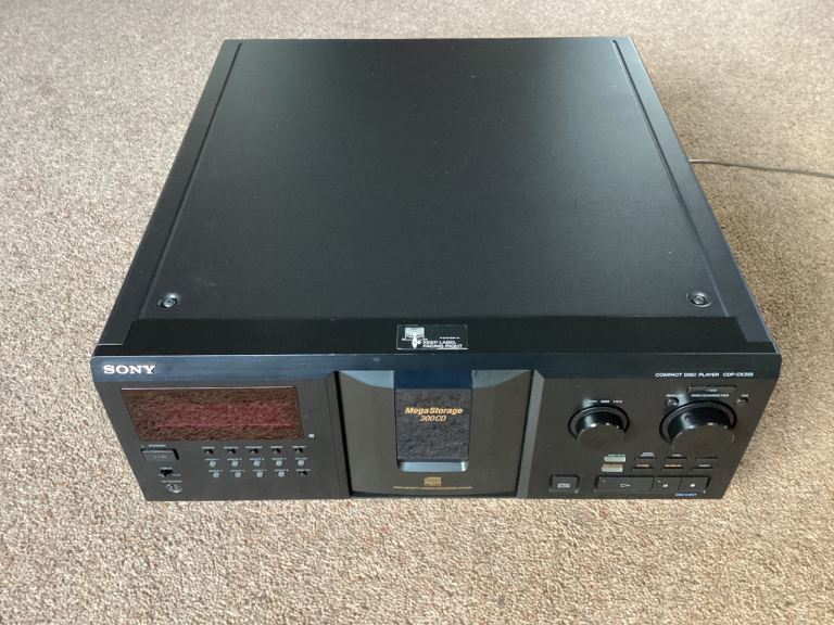 Sony MegaStorage CD player CDP-CX355 300CD