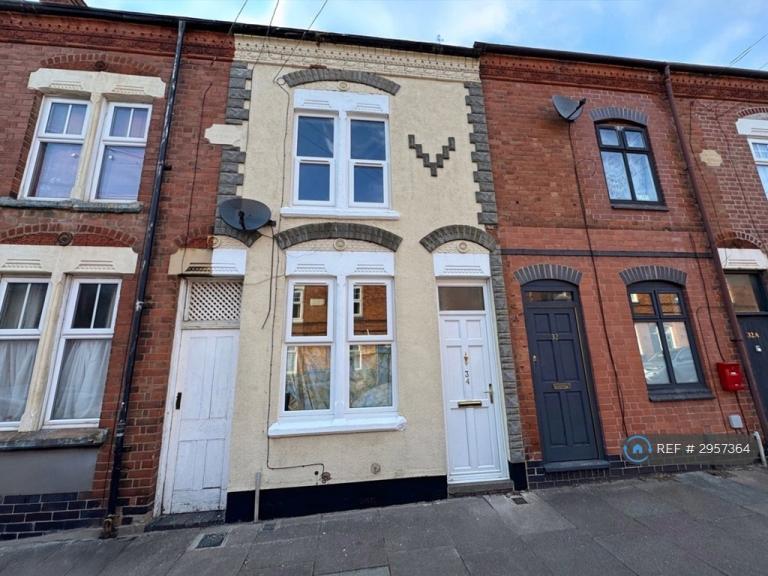 2 bedroom house in Montague Road, Leicester, LE2 (2 bed) (#2957364)