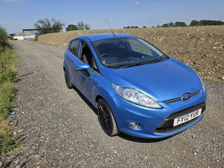 2012 Ford Fiesta Titanium 1.6