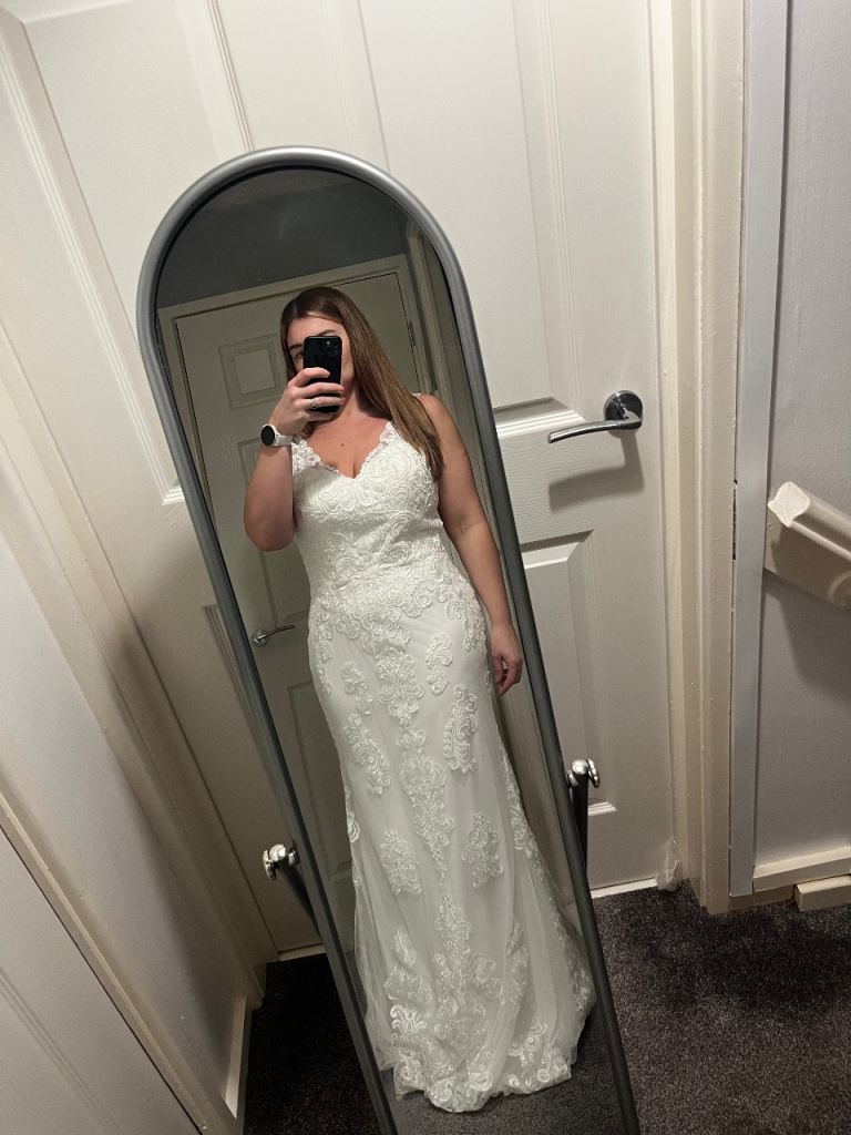 The House Of Nicholas Wedding Dress Style 2339 – New