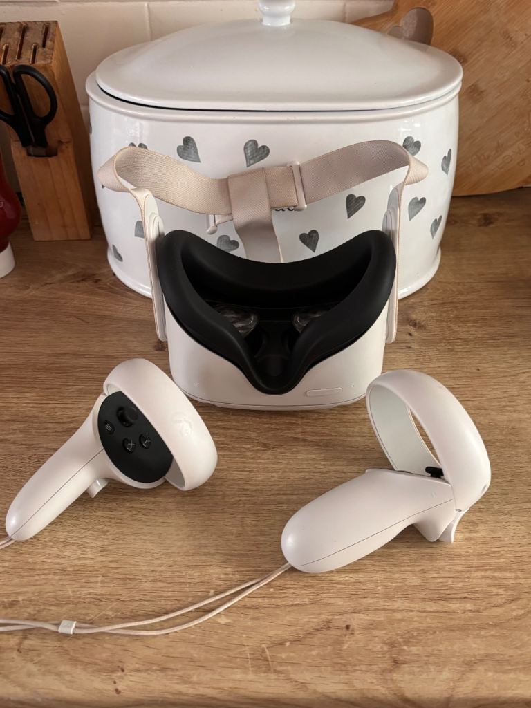 VR
