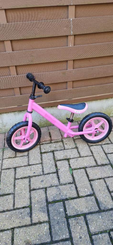 image for BOPPI BALANCE BIKE. GOOD CONDITION.