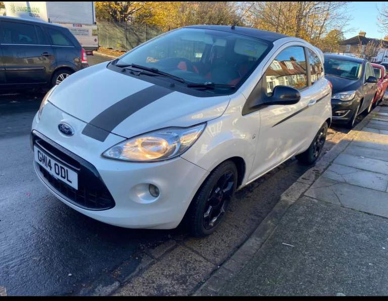 Ford, KA, Hatchback, 2014, Manual, 1300 (cc), 3 doors