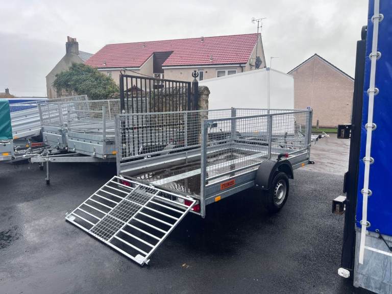 NEW 10ft x 5,6ft SMART CAR TRANSPORTER/ QUAD TRAILER SINGLE AXLE BRAKED WITH 60CM MESH 1300KG