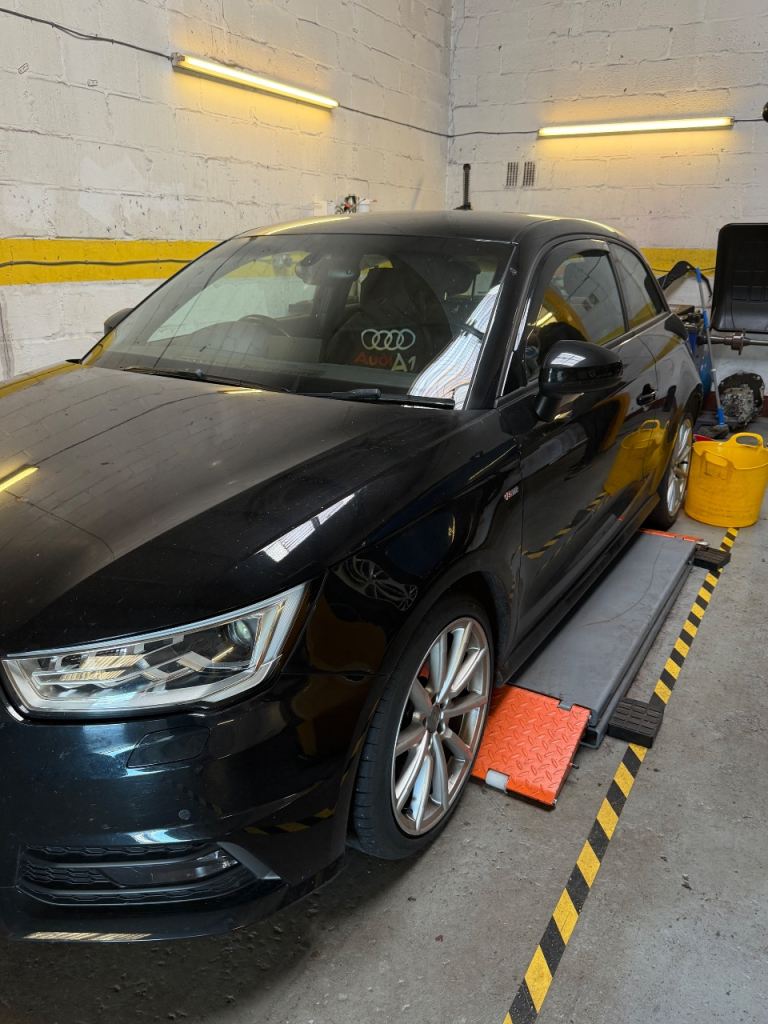 Audi, A1, Hatchback, 2016, Semi-Auto, 1598 (cc), 3 doors