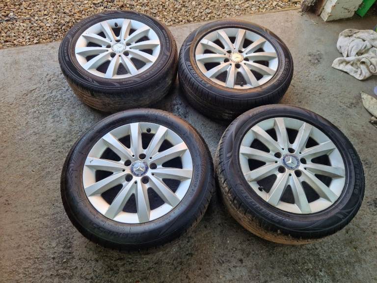 Mercedes 16" inch alloy wheels complete with good tyres 