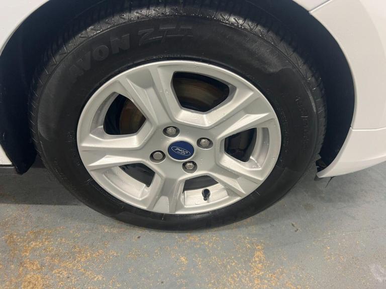 2021 Ford Transit Courier 1.5 TDCi 100ps Limited Van [6 Speed] PANEL VAN DIESEL Manual