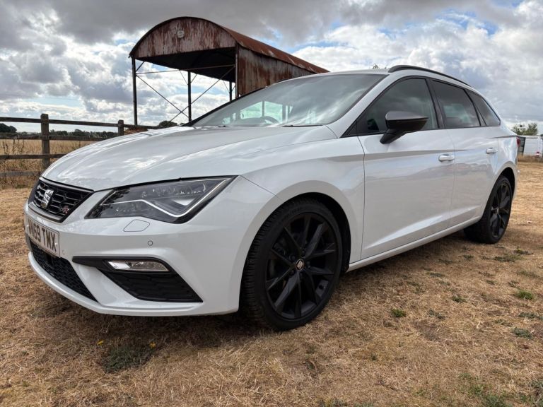 2019 SEAT Leon 1.5 TSI EVO FR Black Edition DSG Euro 6 (s/s) 5dr Estate Petrol Automatic