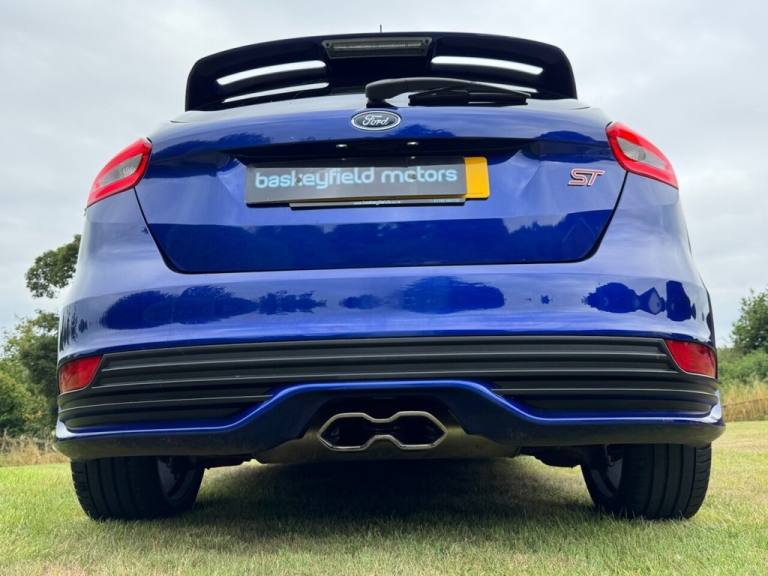 2015 Ford Focus 2.0T EcoBoost ST-2 5dr HATCHBACK PETROL Manual