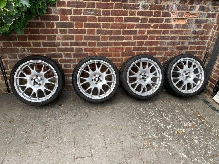 Genuine BBS CH 19 inch alloy wheels with 235 35 19 tyres