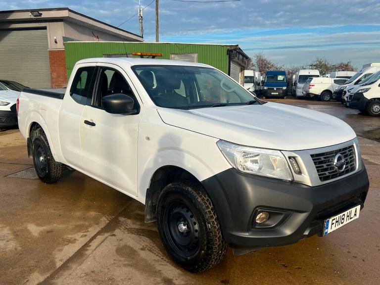 2018 Nissan Navara 2.3 dCi Visia King Pickup Extended Cab 4dr Diesel Manual 4WD Euro 6 (s/s) ( Pi...