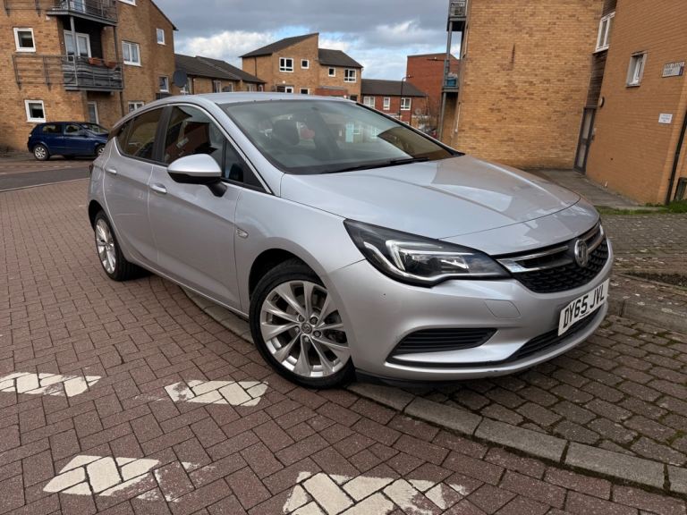 Vauxhall Astra 1.6 CDTi diesel (DESIGN), 6speed Manual, 5drs Hatchback, FSH, ULEZ and CAZ complaint 