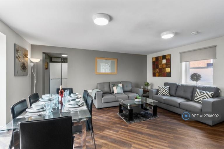 8 bedroom house in Deptford Place, Plymouth, PL4 (8 bed) (#2768092)