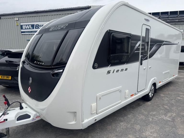 Swift Siena 4SB / 4 BERTH 2023