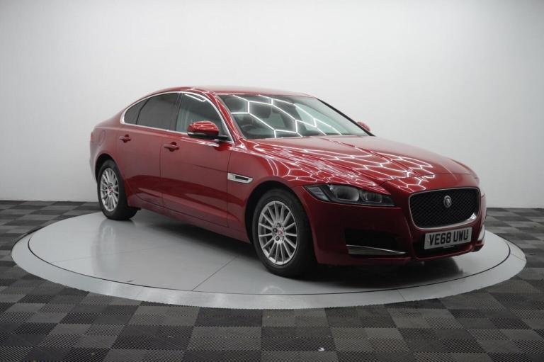 JAGUAR XF 2.0d Prestige Auto Euro 6 (s/s) 4dr 2018