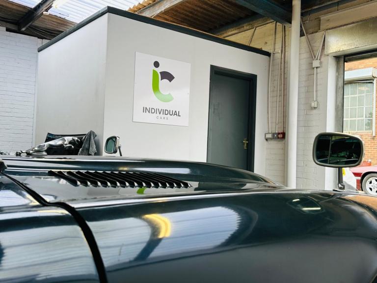  Jaguar E-Type Manual