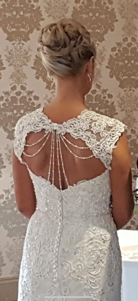 Berketex Ivory wedding dress size 8/10