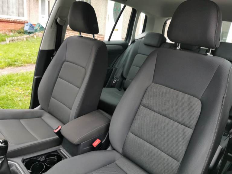 Volkswagen, GOLF SV, MPV, 2017, Manual, 1598 (cc), 5 doors