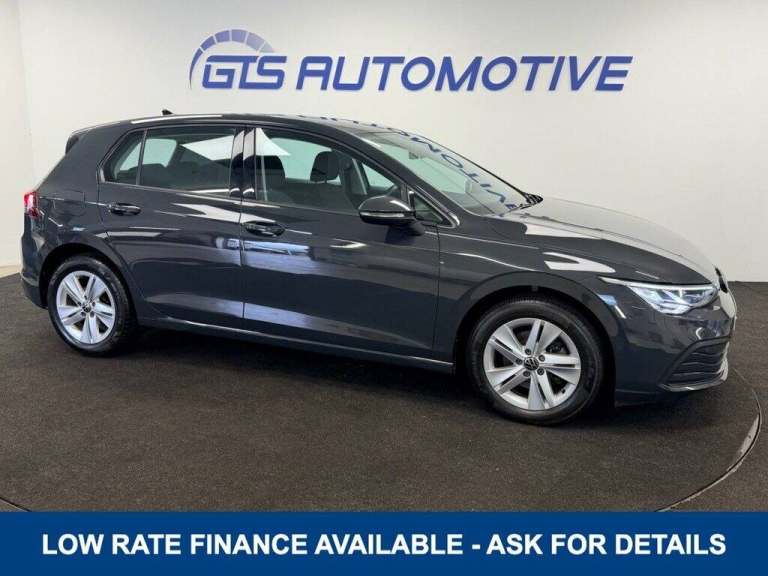 2020 Volkswagen Golf 1.5 TSI LIFE FIVE DOOR 130 BHP + SAT NAV + PARKING SENSORS Hatchback Petrol ...