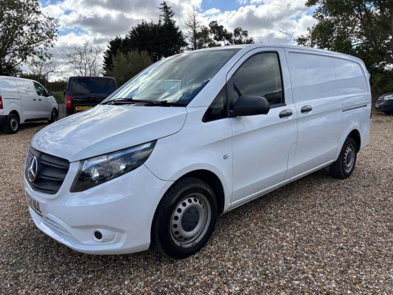 MERCEDES-BENZ VITO 1.7 110 CDI Progressive 2021