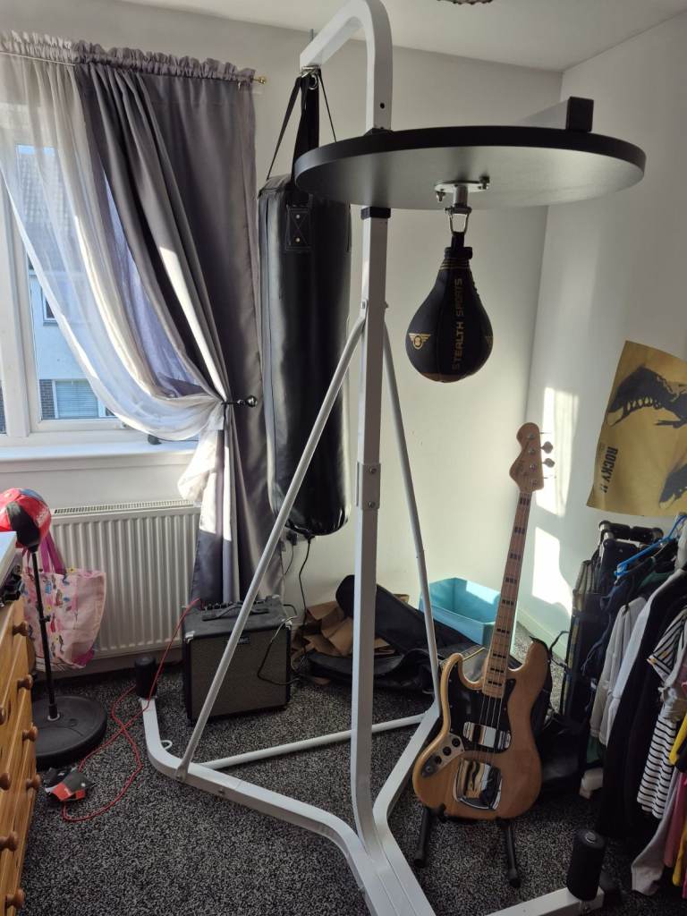 Boxing Heavy Bag & Speedball Stand – Almost New Condition