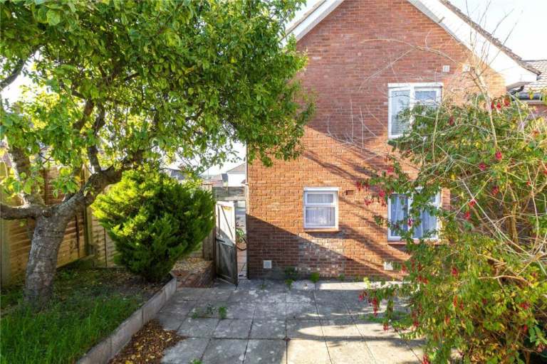 Double Room to Rent - Bills included