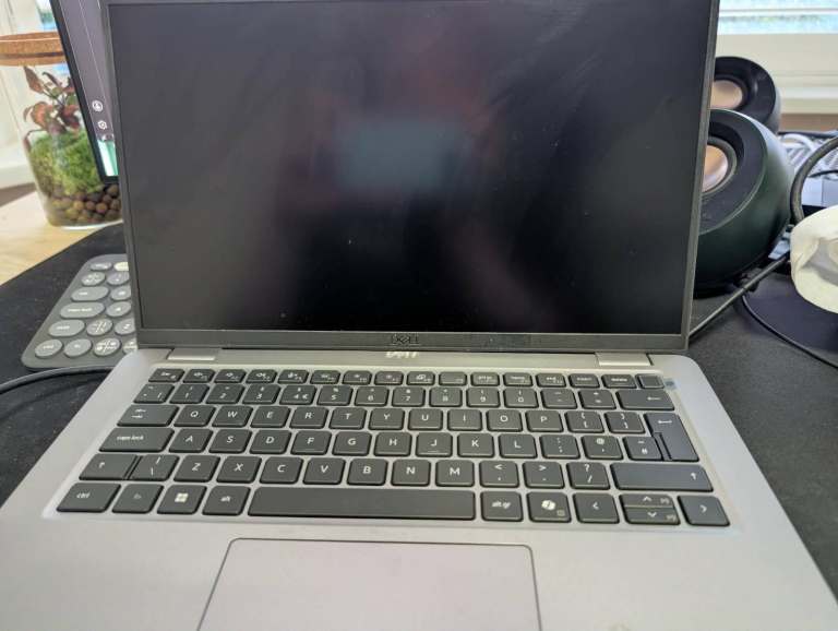 Dell Latitude 5450 Laptop (Intel Core Ultra 7)