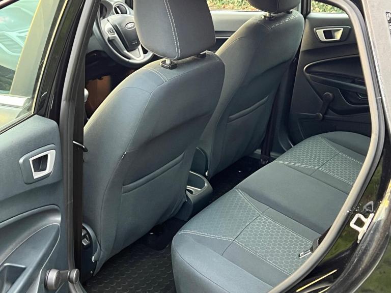 2012 Ford Fiesta 1.25 Zetec 5dr [82] HATCHBACK PETROL Manual