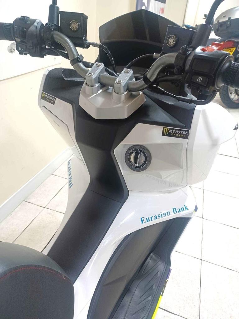 Sym JET X 125  ROSSI REP LTD EDITION 24-REG ONLY 1096 MILES £2499.OTR